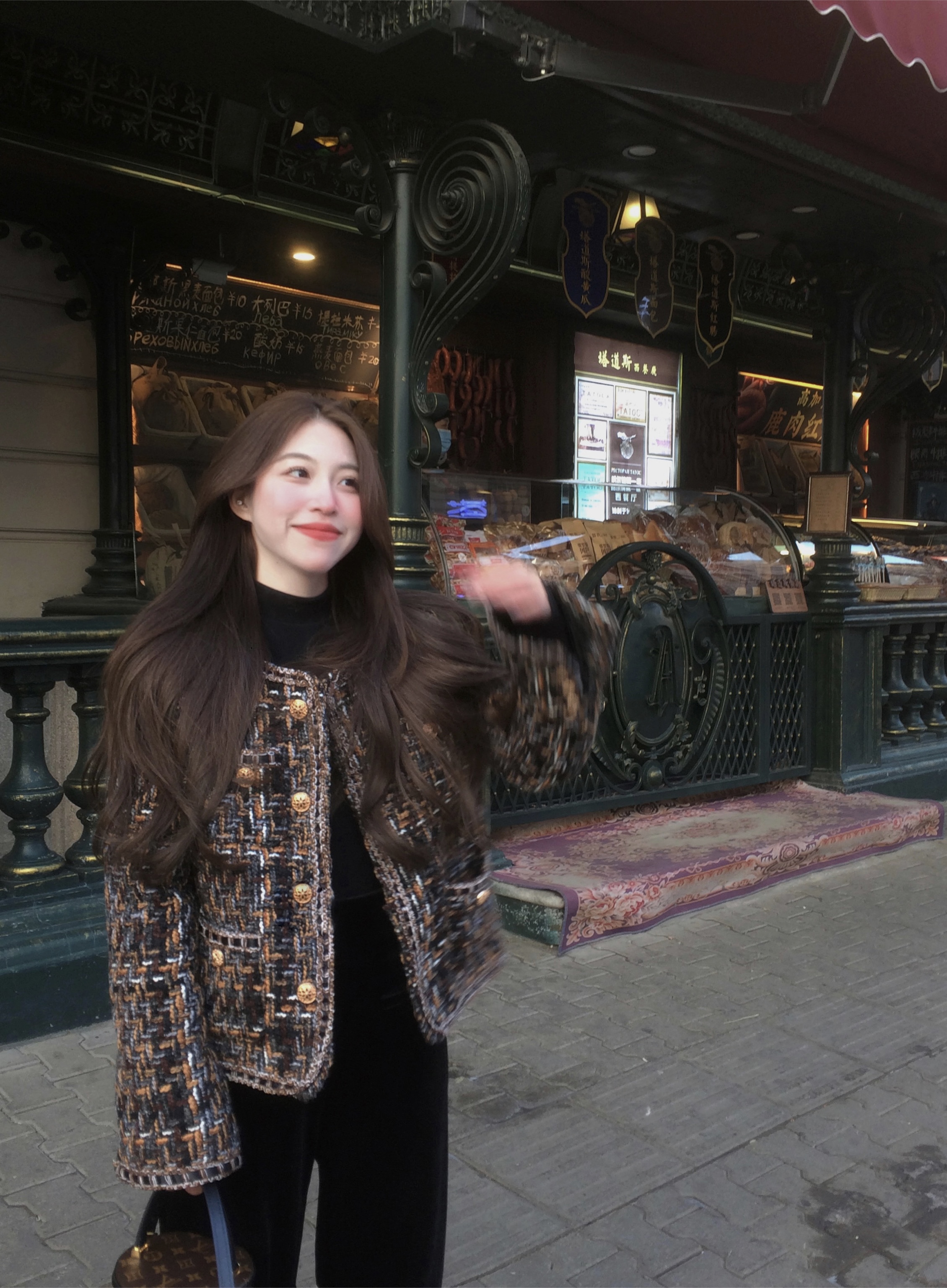 Real shot of temperament mixed color braided ladylike style round neck lazy coffee color tweed short jacket