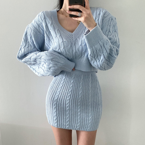 Korean chic gentle milk soft blue V-neck linen pattern long-sleeved knitted sweater + high waist slimming hip skirt women