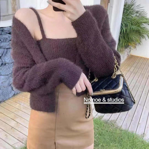 Soft waxy knitted cardigan two piece set women's spring and autumn plush short suspender Vest Set