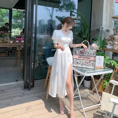 Gentle wind, lady's style, waist closed and thin French long skirt, new style western style V-neck side split dress in summer