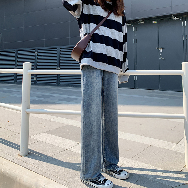 Real shot retro Navy three length fashionable temperament mopping jeans net red woman wide leg straight tube star same style