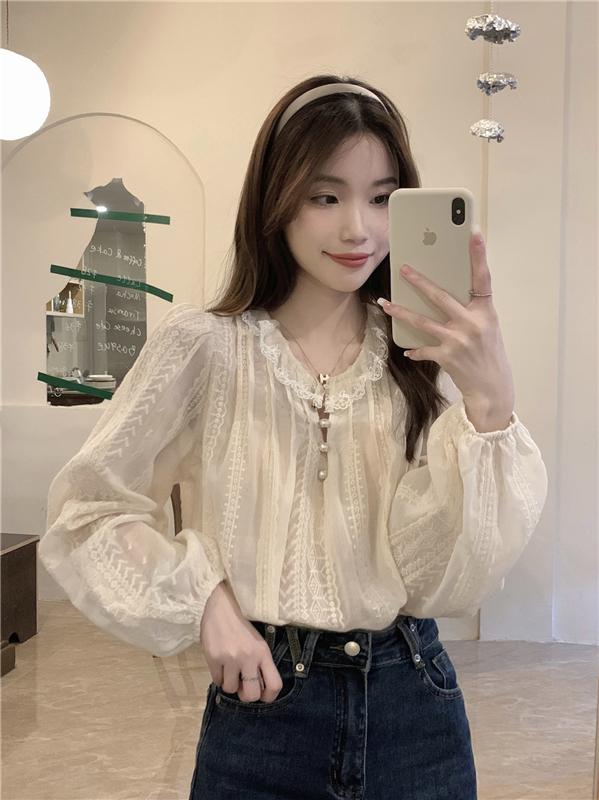 Real shot real price full score sweet and greasy Korean style temperament inside and outside wearing lace splicing shirt women's spring high-end top