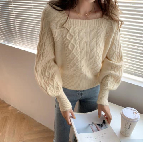 Square neck sweater women's Retro thickened Mahua autumn and winter new Korean version loose outer wear close waist thin sweater backing