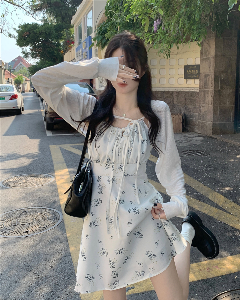 Real shot real price Oxygen Girl Korean floral sling waist dress first love flower skirt