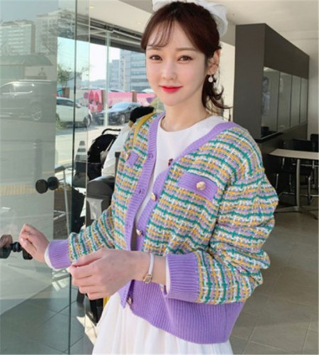 Korean official website East Gate small fragrant wind knitted cardigan autumn and winter 2020 foreign style coarse flower short sweater 3 colors