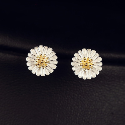 Korean style simple daisy flower earnails short hair female personality versatile Cute Mini Earrings floor stand ear accessories