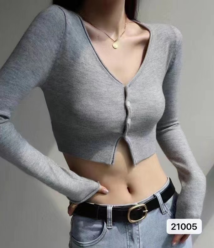 European and American style sexy v-neck sweater women's slim slim button small cardigan retro Hong Kong flavor long-sleeved short T-shirt