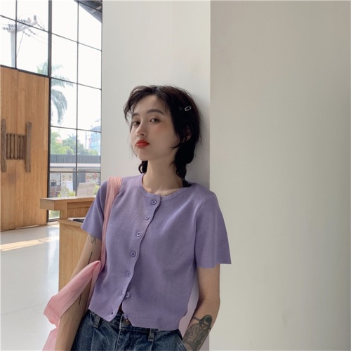 Spring 2020 new Korean style short sleeve T-shirt women's short top bottoming cardigan folding sweater coat