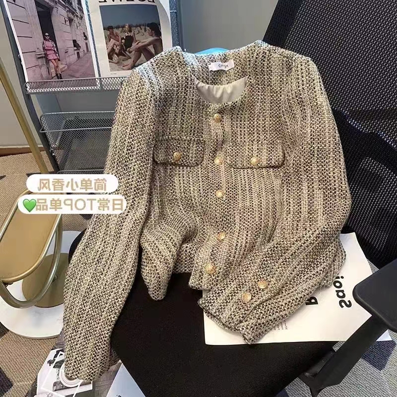 Pine chestnut puff air short style small fragrant wind jacket women 2023 spring and autumn design sense niche cardigan high-end top