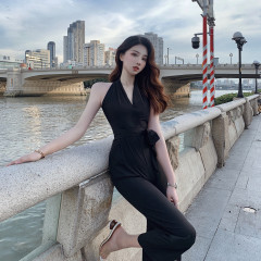 Real shot French retro hanging neck waist air show thin wide leg pants shoulder length pants