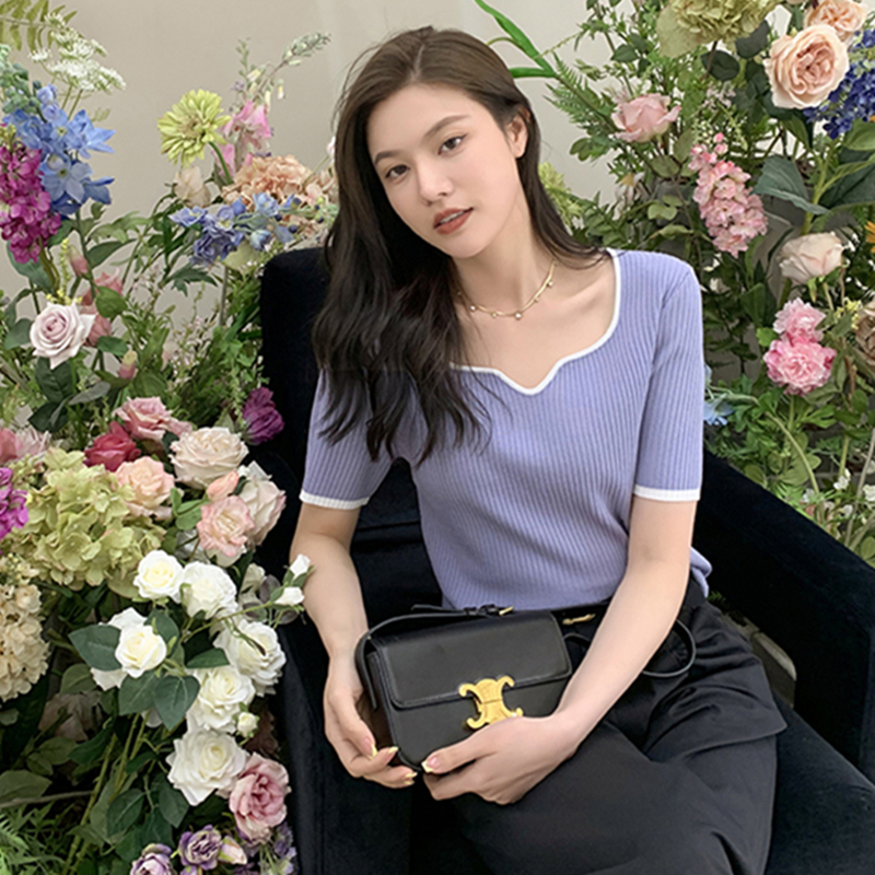 2022 summer new fashion short sleeved sweater women's simple design sense of minority chic thin top
