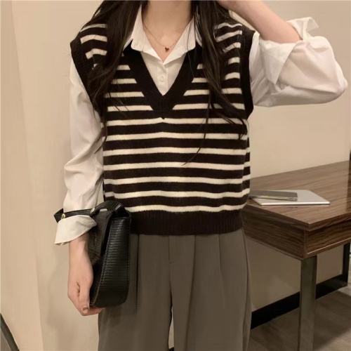 Korean v-neck knitted vest small vest women's autumn and winter outside with retro stripes layered vest vest top ins