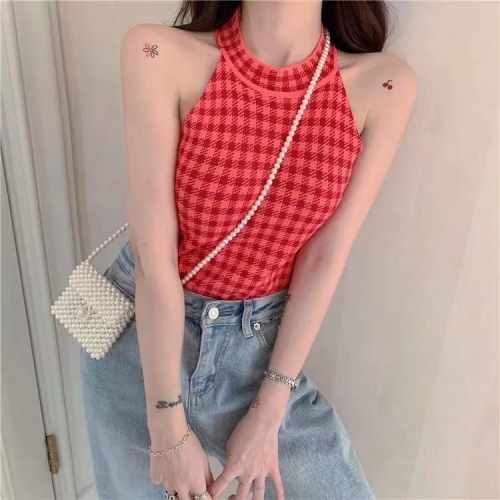 Real price ghost horse girl Korean retro sweet foreign style age-reducing houndstooth all-match self-cultivation halter neck camisole