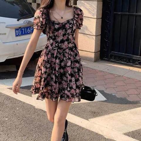 2022 new French literature and art RETRO thin broken flower bubble sleeve dress women's summer skirt