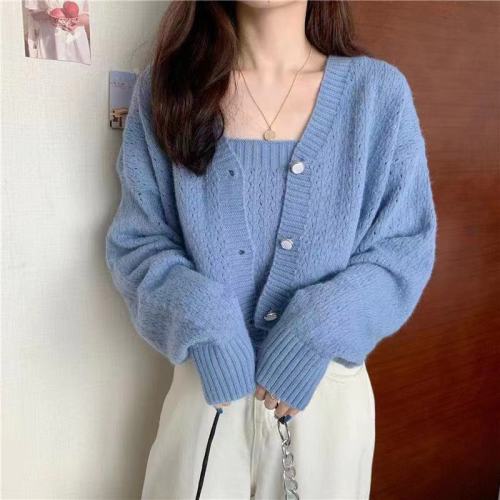 Spice Girls' short commuter knitted cardigan 2022 new solid color long sleeved jacket women's spring autumn retro Hong Kong style sweater
