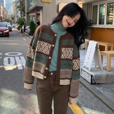 Korean chic net red sweater women's autumn 2020 new short style Mori color matching long sleeve knitted cardigan