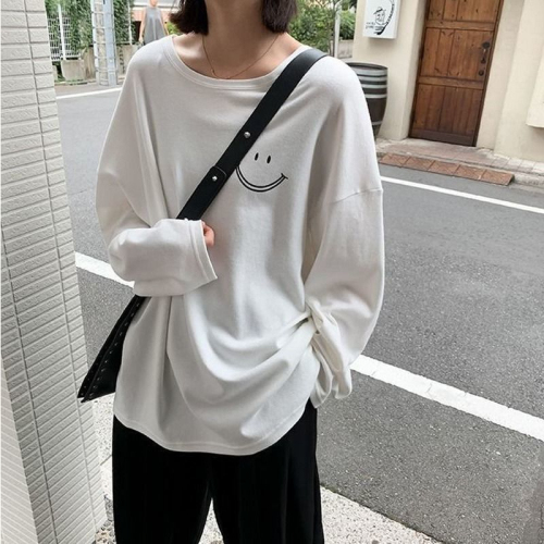 Long-sleeved t-shirt women's autumn Korean version smiley print round neck loose ladies foreign trade bottoming shirt student top