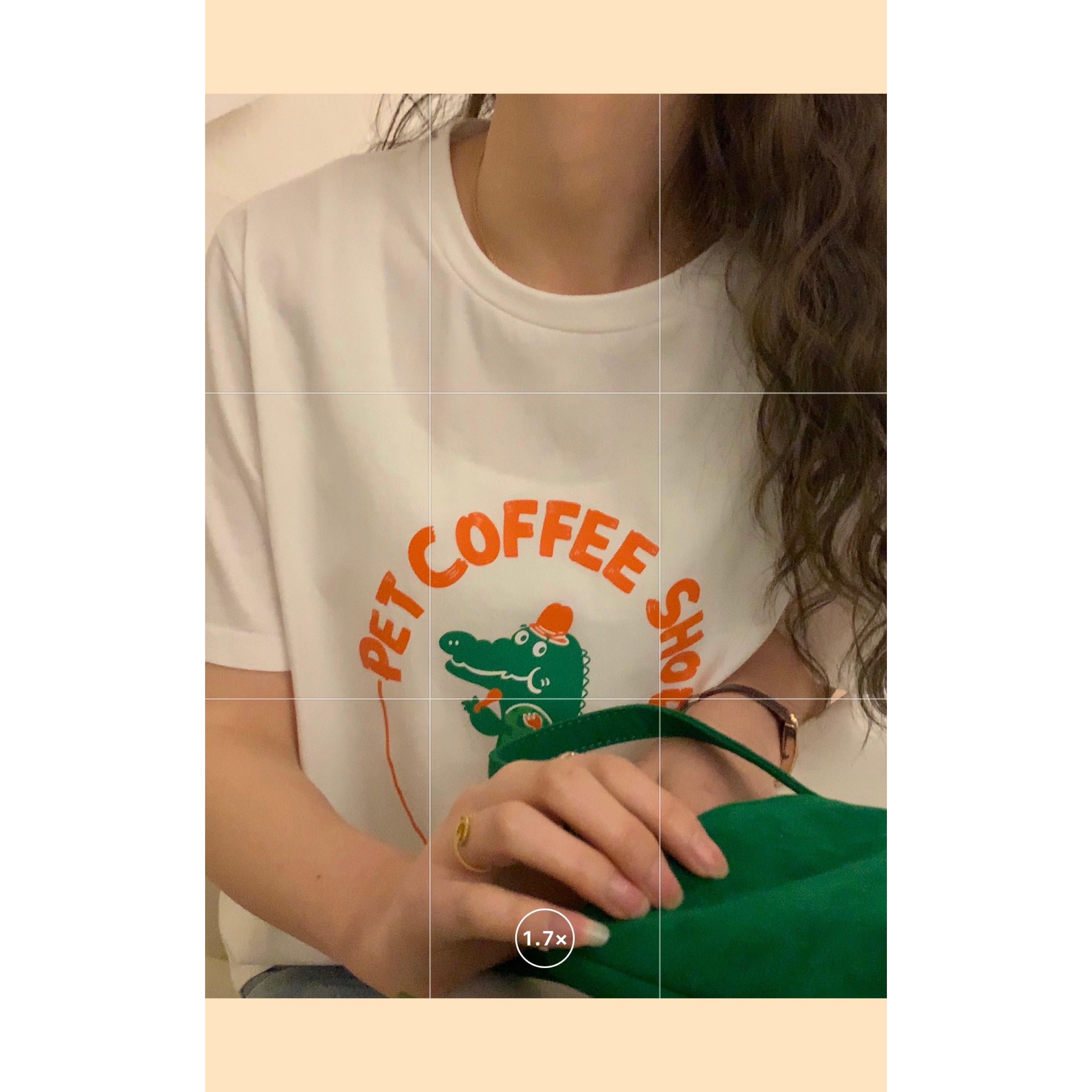 Alu said cartoon crocodile print loose short sleeve T-shirt for women's lazy round neck Pullover bottomed Korean top
