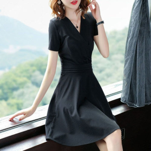 Black dress small black dress 2020 new women's summer V-neck short sleeve medium length thin temperament skirt