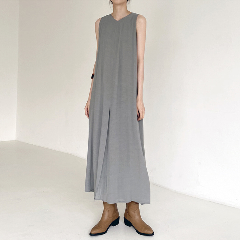 Korean design split sleeveless vest dress