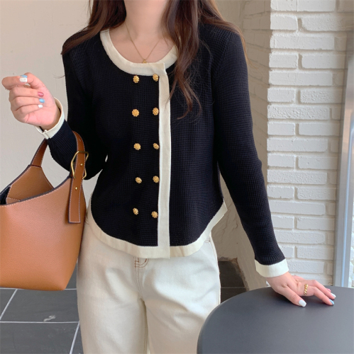 Real price small fragrance color contrast black long sleeved jacket