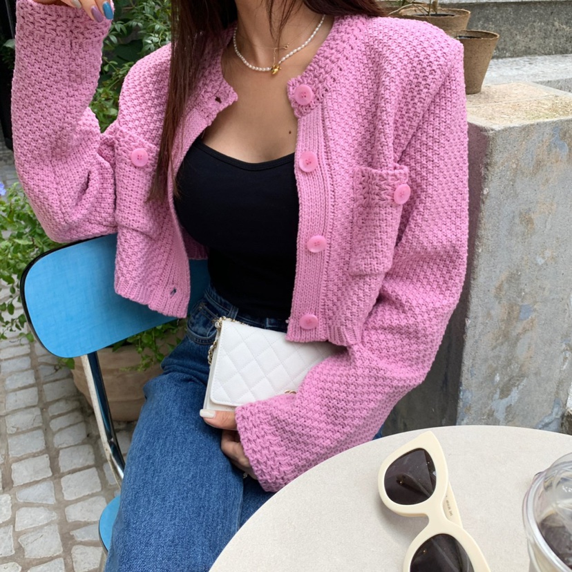 South Korea Dongdaemun round neck button all-match pocket small fragrance knitted cardigan