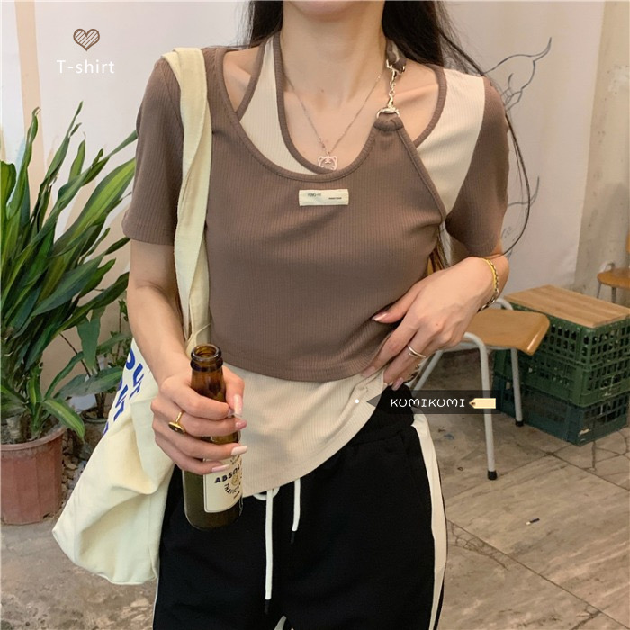 Spot Irregular fake two-piece short-sleeved T-shirt female summer niche design hot girl short slim top