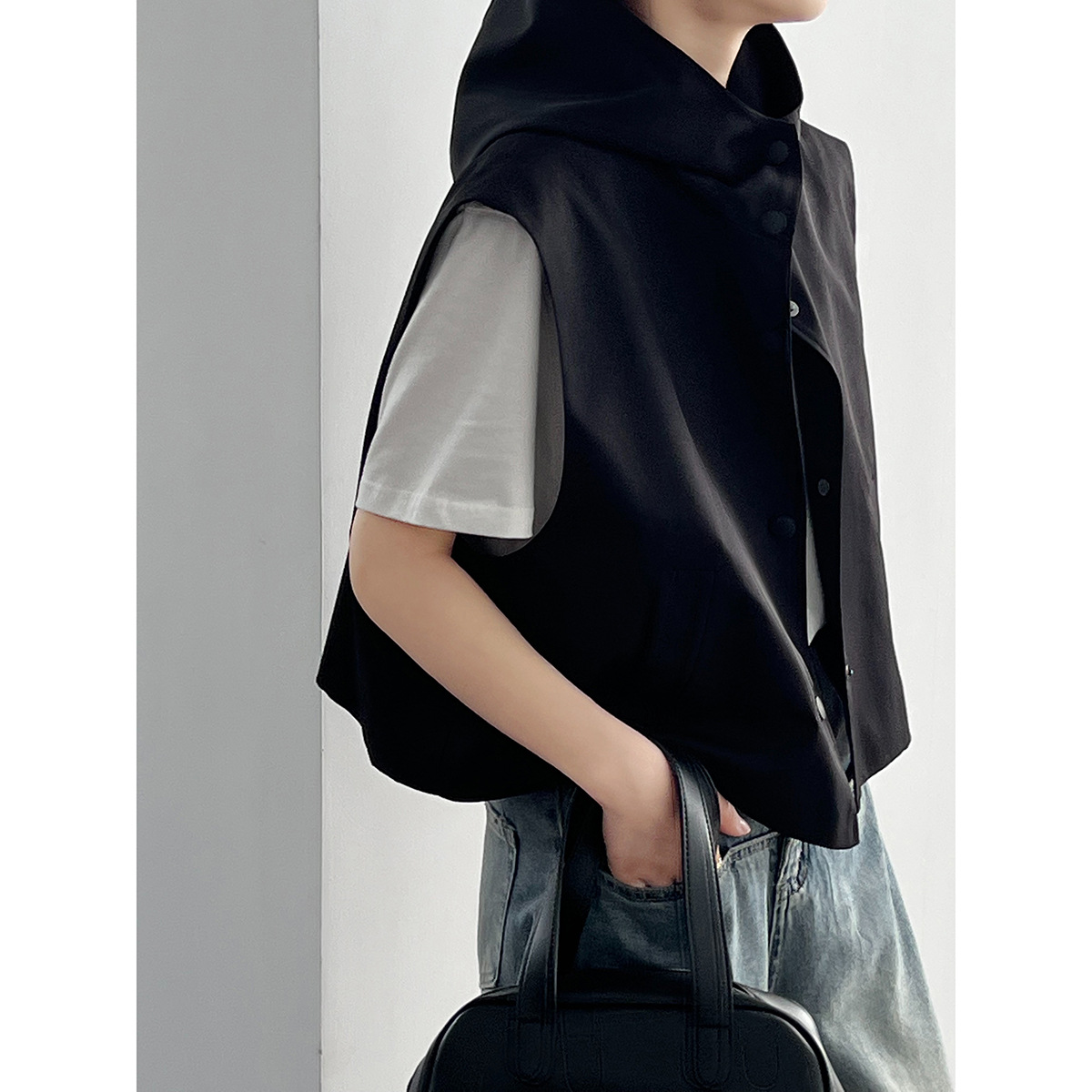 Real shot casual hooded vest female summer new loose sleeveless vest short top