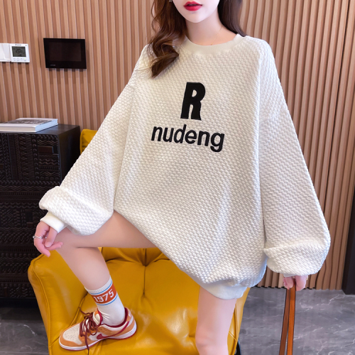 Real shooting loose embroidery round neck sweater women's new autumn Korean top