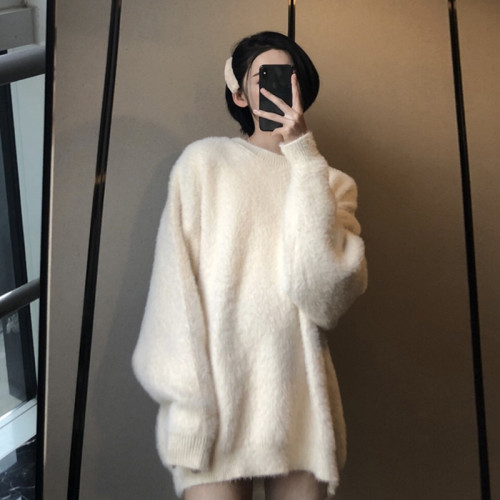 New lazy style knitted Japanese sweater in autumn and winter 2020