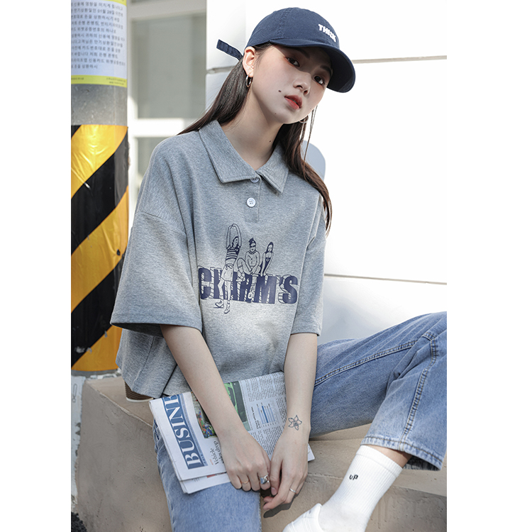 Real shot 2022 summer season new Korean printed T-shirt women's design loose short polo shirt chic top