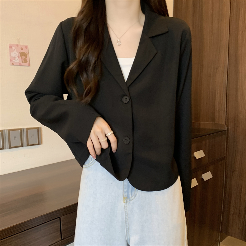 Real shooting real price 2022 autumn new Korean version chic niche design sense lapel temperament fashion short small suit