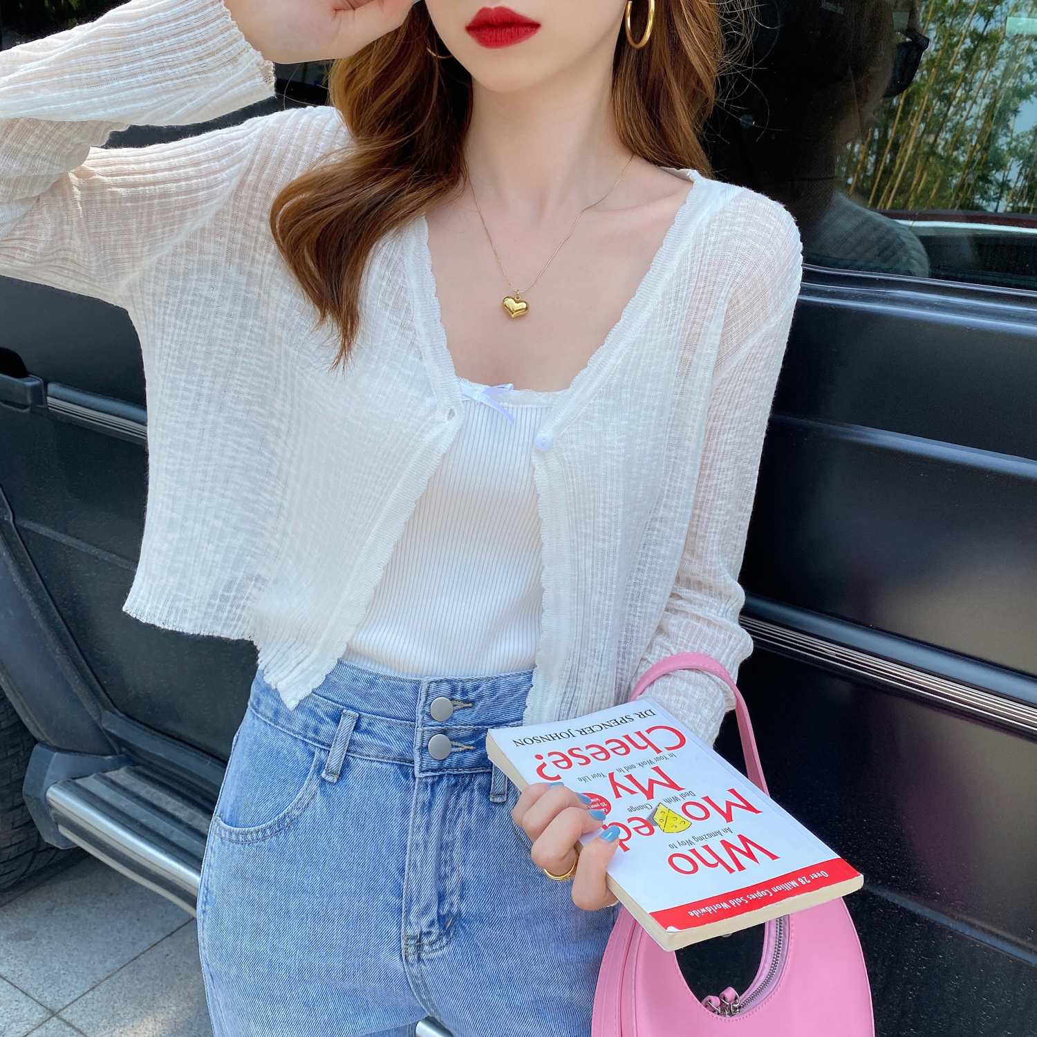 V-neck knitted cardigan women's summer thin short top air-conditioning shirt shawl with ice silk long-sleeved sun protection jacket