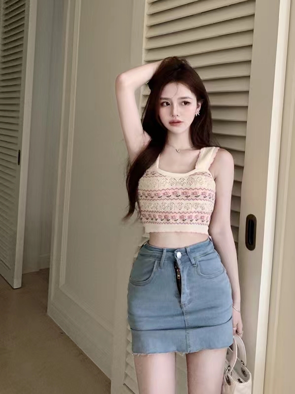 Flower short knitted suspender vest top pure milk sweet cool hot girl female summer new minority design sexy trend