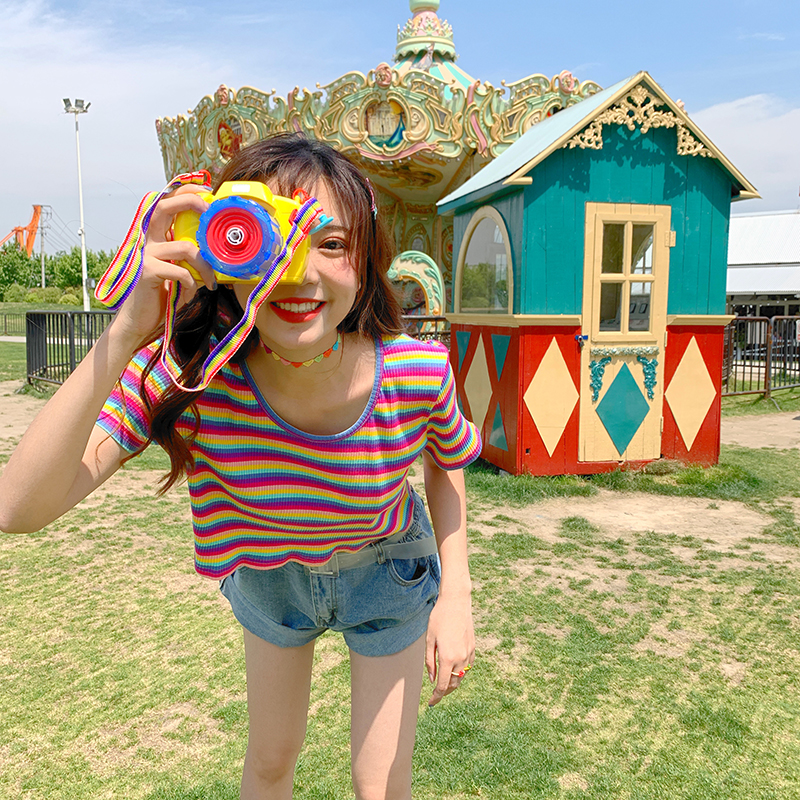 Short Sleeve Tee with loose and short Rainbow Stripe knitted round collar in summer, Japan and Korea Edition