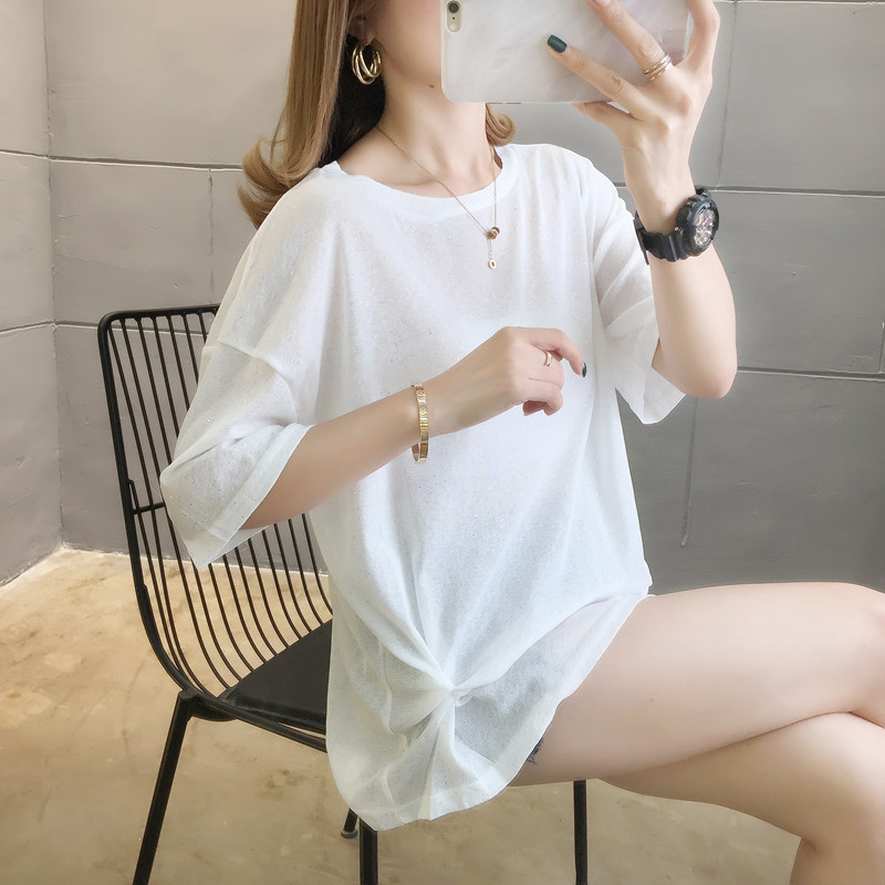 Photo 6535 spring / summer 2020 Korean new large women's loose silver powder pleated short sleeve T-shirt