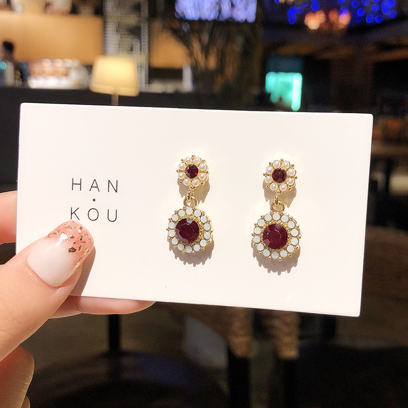 Silver needle pearl earrings, female crystal temperament, luxury and advanced feeling, Korean earrings, net red, same style