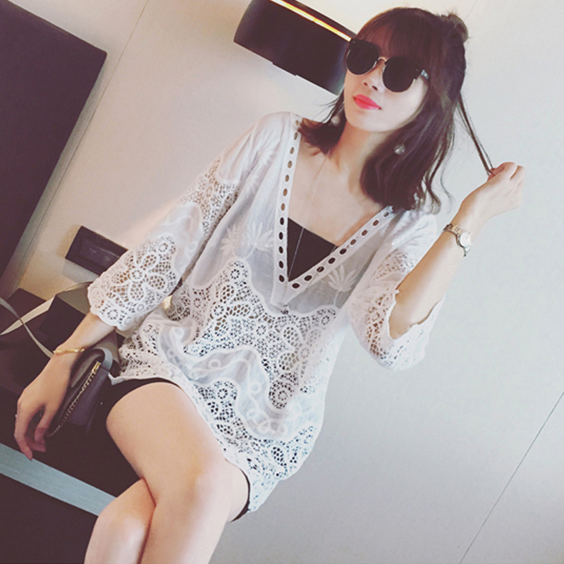Cut out blouse medium length lace embroidery hook flower V-neck top 3 / 4 sleeve large women's Korean plate width