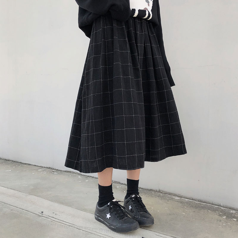 Real photo Japanese retro plaid skirt, elastic waist, pleated skirt, women's medium length, high waist, thin