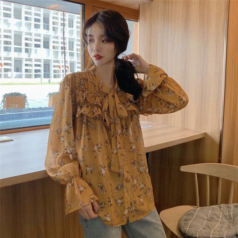 Real price control 43 yuan! A ginger chiffon shirt with bright white in Korea
