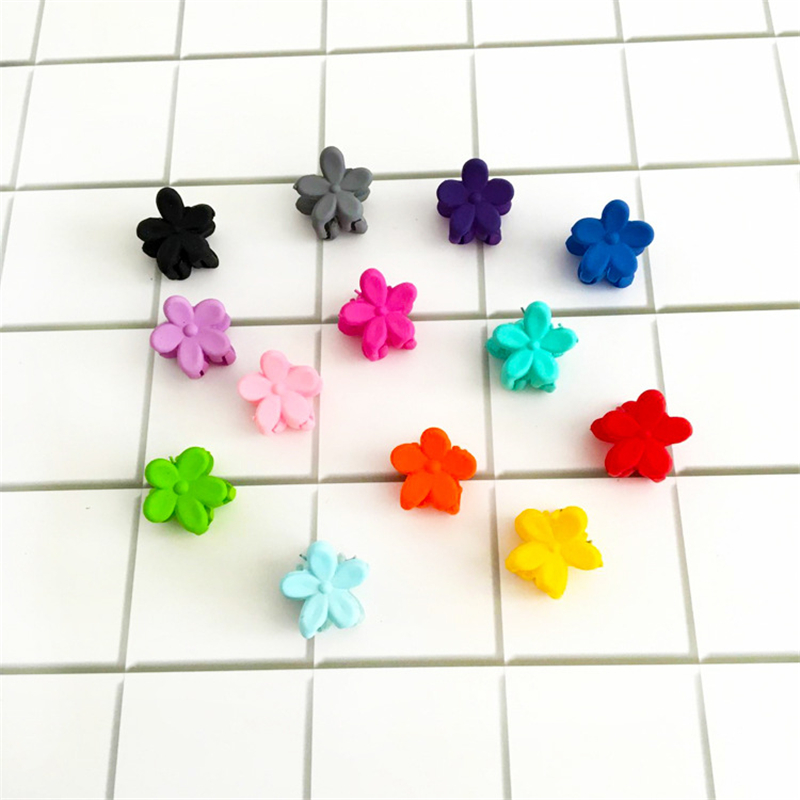 Korean children's hair jewelry small size frosted flower mini hairpin Pangya hairpin small plum blossom grab clip