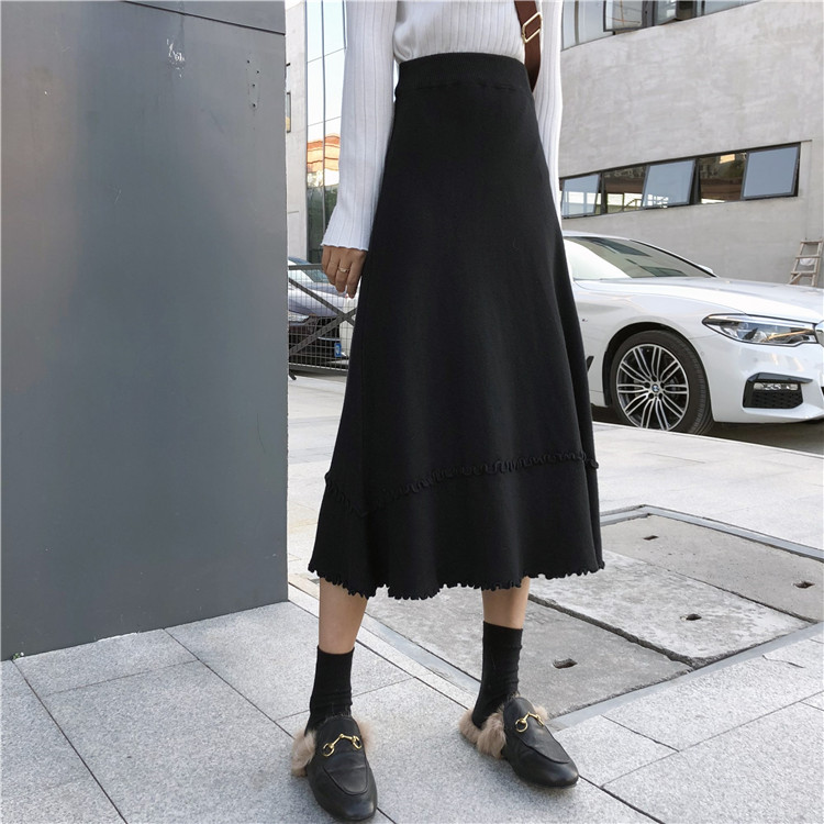 Korean knitted skirt with real price in autumn and winter