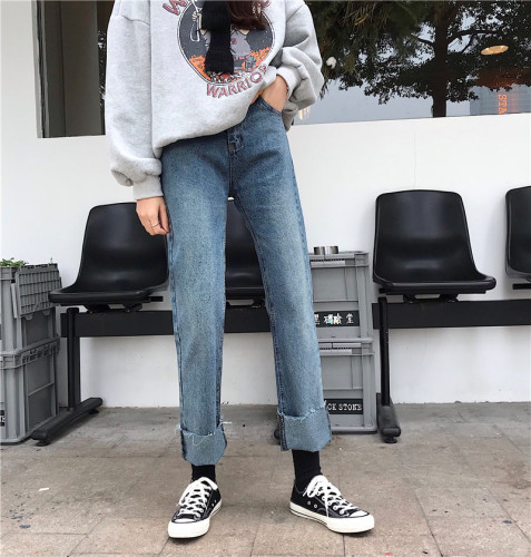 Real-price Korean version is thin, retro, old-fashioned, ripped-edged, high-waist straight-barrel wide-legged jeans children