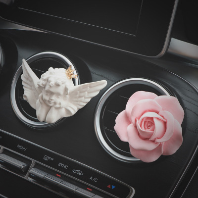 Automotive interior accessories, creative air conditioning vent, clip aromatherapy crown, angel wings, rose perfume, light fragrance, lasting.