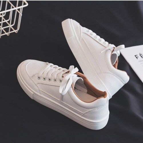 Retro versatile basic small white shoes women 2020 spring and Autumn New Korean Edition students flat shoes women leisure white shoes women