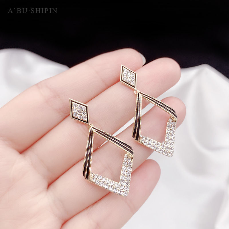 New Earrings 925 silver needle earrings in 2020