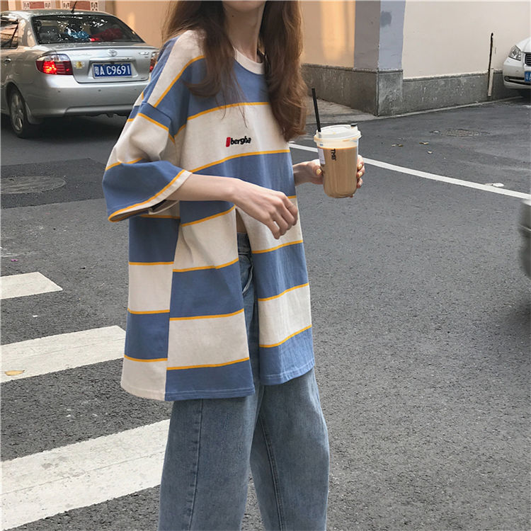 2020 new summer striped short sleeve t-shirt female student Korean loose BF wind half sleeve mid length ins top fashion