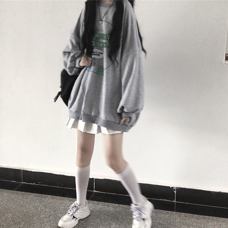 Spring and autumn thin Korean version of yuansuo style round collar sweater for female students