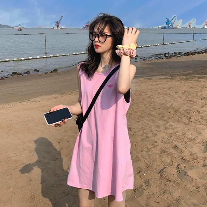 Summer 2020 new ins Style Embroidered sleeveless T-shirt vest skirt short thin medium long temperament dress