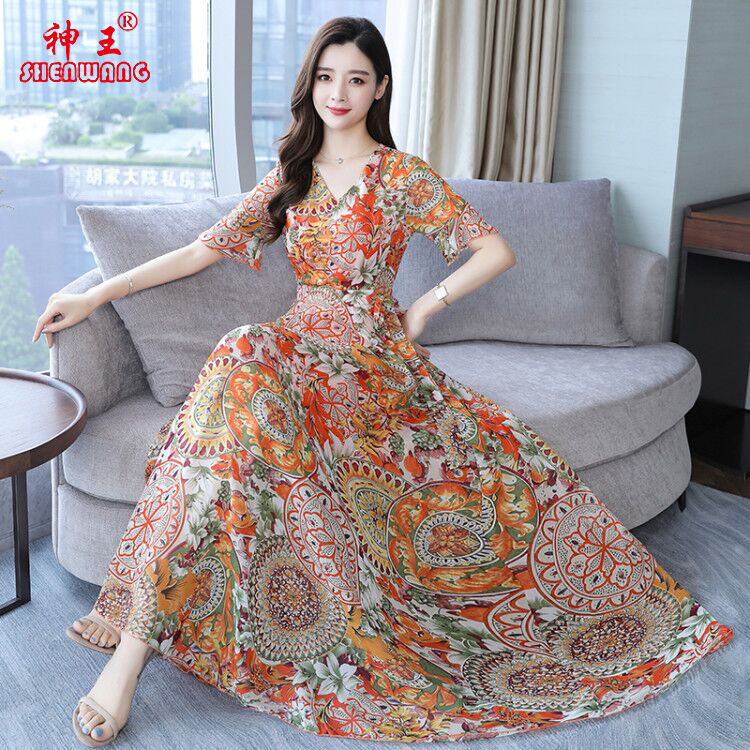 2020 new dress women's spring and summer fat sister Korean women's dress large Chiffon waist slim floral skirt